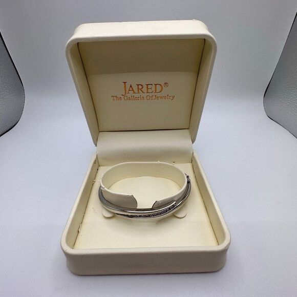 Sterling Silver Diamond Hinged Bangle Bracelet 0.075 TCW - Picture 8 of 9